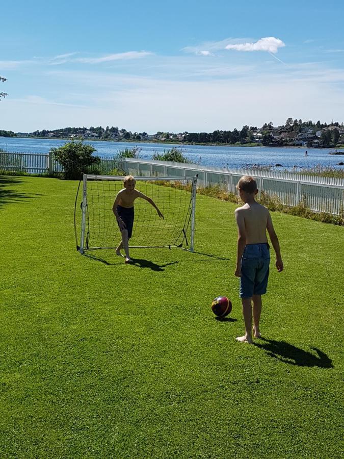 Beach Front Villa In Tonsberg Norway Only July 20-25 Exterior photo