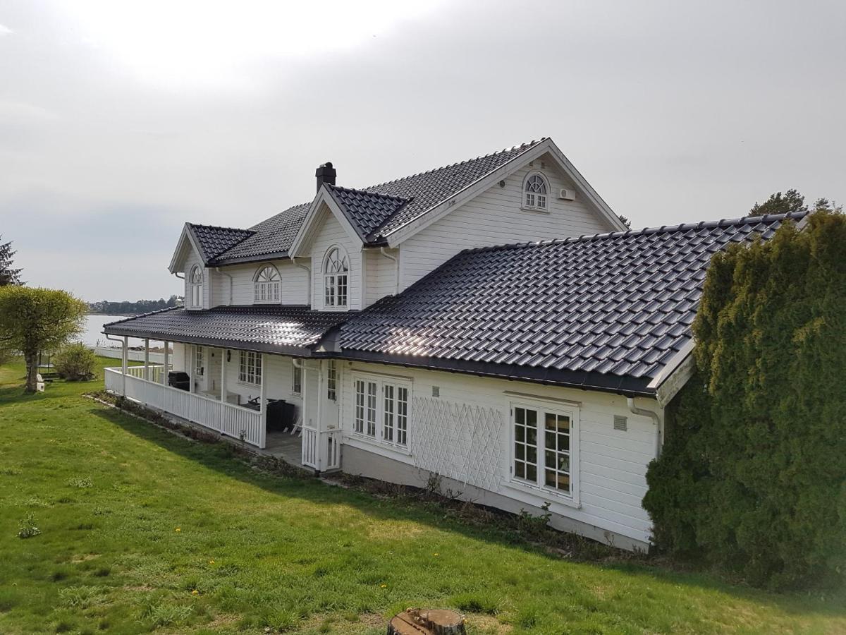 Beach Front Villa In Tonsberg Norway Only July 20-25 Exterior photo